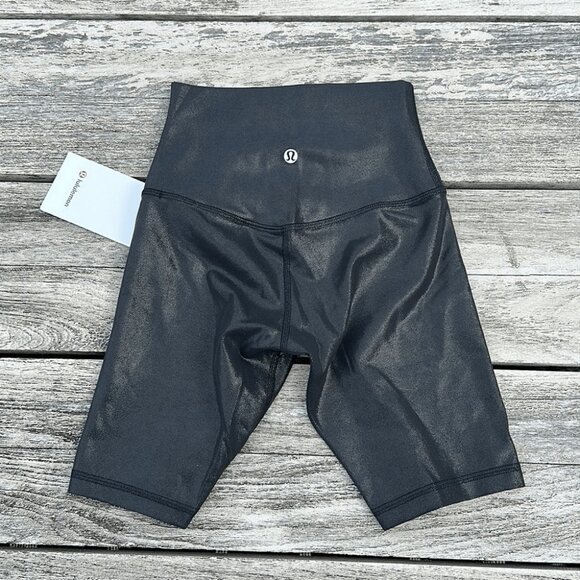 Lululemon Align High-Rise Short 8" Shine size 2 NWT Radiate Foil Print Black - Picture 1 of 3